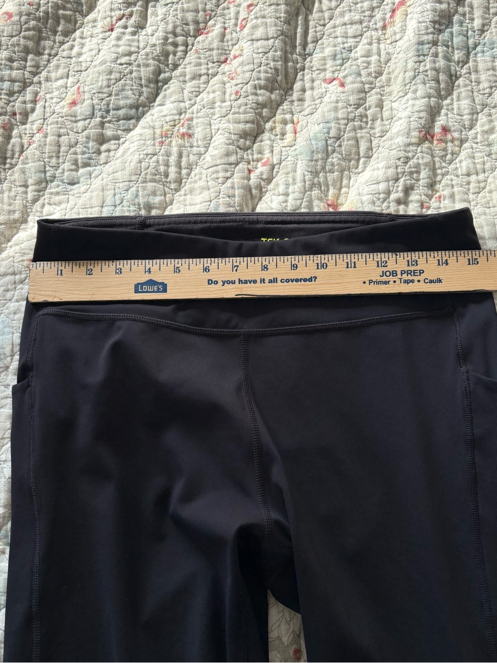 tek gear Black Workout Leggings with Yellow Logo - Picture 6 of 6